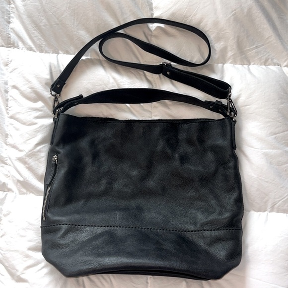 Like new Roots Hobo bag - Picture 1 of 10